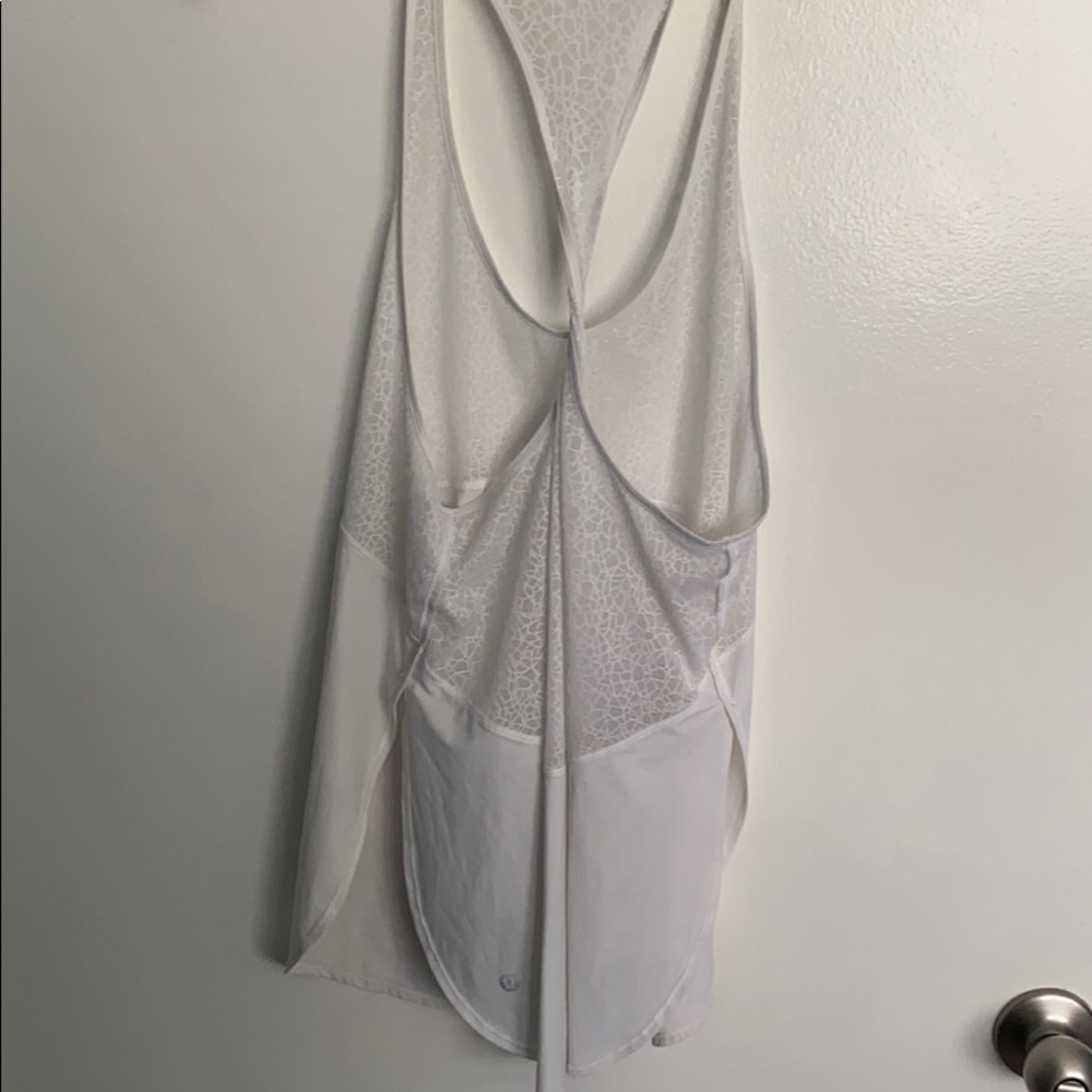 Lululemon tank top - Picture 2 of 5